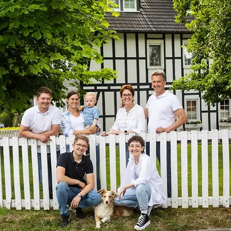 Hof Koehne - Altes - Pony アパート シュマレンベルク